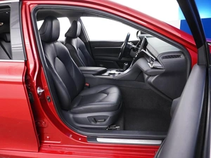 Седан Toyota Camry 2021 года, 3447077 рублей, Москва