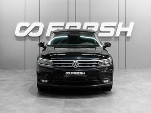 Внедорожник Volkswagen Tiguan 2018 года, 2599000 рублей, Тюмень