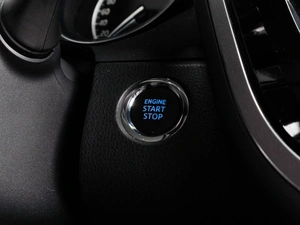 Седан Toyota Camry 2021 года, 3979000 рублей, Тюмень