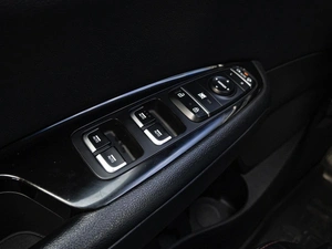 Седан Kia Optima 2017 года, 2040000 рублей, Краснодар