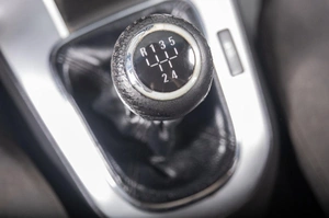 Седан Chevrolet Cruze 2011 года, 849000 рублей, Томск