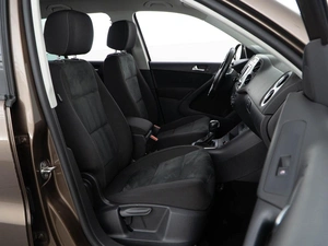 Внедорожник Volkswagen Tiguan 2016 года, 1469077 рублей, Москва