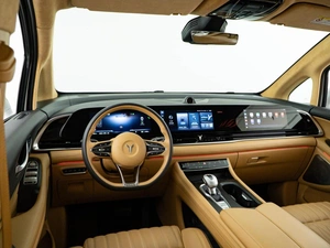 Минивэн Voyah Dream 2023 года, 4999077 рублей, Москва