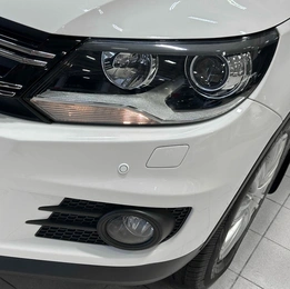 Внедорожник Volkswagen Tiguan 2013 года, 1327000 рублей, Красноярск