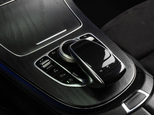 Седан Mercedes-benz E-класс 2018 года, 3498000 рублей, Тюмень