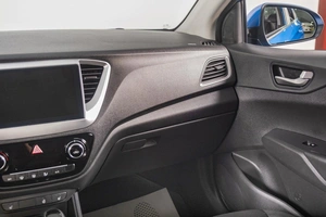 Седан Hyundai Solaris 2019 года, 1359000 рублей, Томск