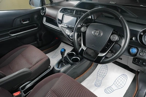 Хетчбэк Toyota Aqua 2017 года, 1339000 рублей, Тюмень