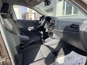 Лифтбек Volkswagen Polo 2021 года, 1800000 рублей, Ярославль