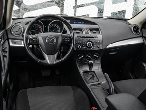 Хетчбэк Mazda 3 2012 года, 1190000 рублей, Краснодар