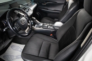 Внедорожник Lexus NX 2015 года, 2309000 рублей, Сургут