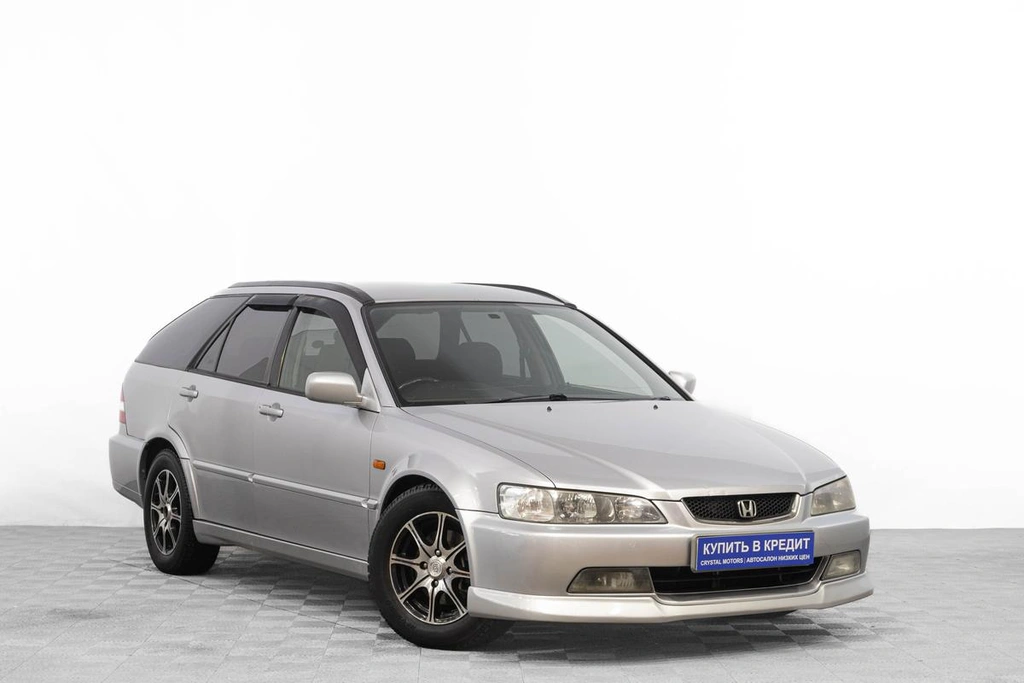 Универсал Honda Accord 2001 года, 489000 рублей, Барнаул