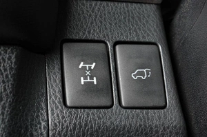 Внедорожник Toyota RAV4 2016 года, 2419000 рублей, Тюмень