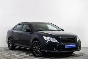 Седан Toyota Camry 2013 года, 1719000 рублей, Сургут