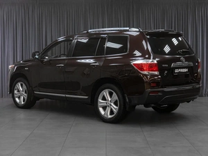 Внедорожник Toyota Highlander 2012 года, 2199000 рублей, Тюмень