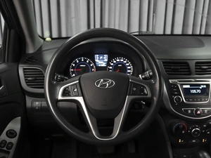 Седан Hyundai Solaris 2015 года, 1039000 рублей, Ставрополь