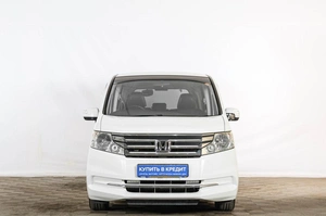 Минивэн Honda Stepwgn 2012 года, 1649000 рублей, Тюмень