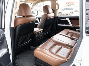 Внедорожник Toyota Land Cruiser 2015 года, 4860000 рублей, Краснодар