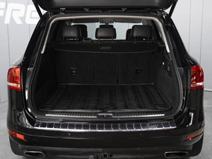 Внедорожник Volkswagen Touareg 2014 года, 2280000 рублей, Омск
