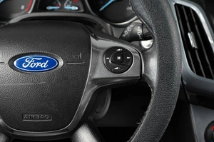 Хетчбэк Ford Focus 2013 года, 999000 рублей, Тюмень