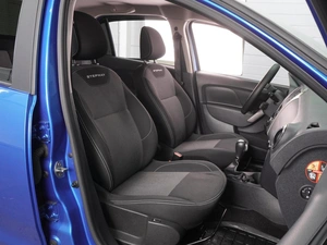 Седан Renault Logan Stepway 2021 года, 1249000 рублей, Воронеж