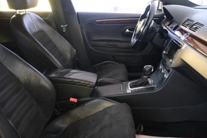 Седан Volkswagen Passat CC 2013 года, 1329000 рублей, Омск