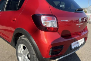 Хетчбэк Renault Sandero Stepway 2017 года, 1026000 рублей, Солонцы