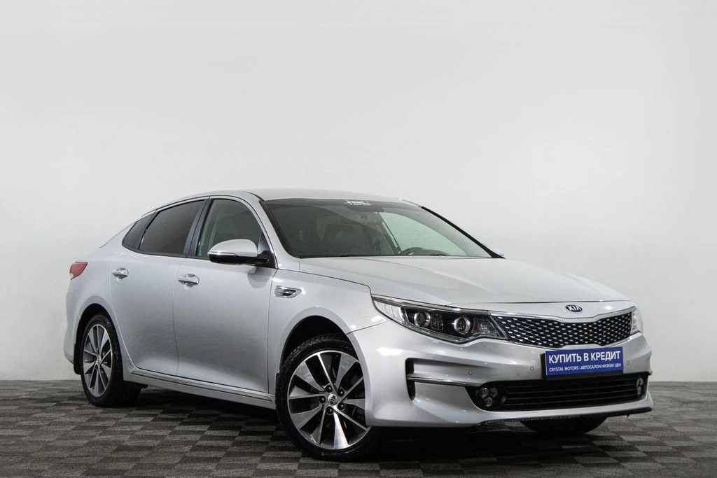 Седан Kia Optima 2018 года, 1899000 рублей, Сургут
