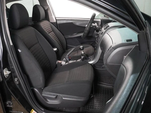 Седан Toyota Corolla 2010 года, 1129000 рублей, Воронеж