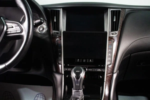 Седан Infiniti Q50 2019 года, 3249000 рублей, Сургут