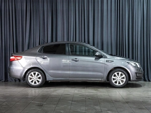 Седан Kia Rio 2013 года, 871000 рублей, Волгоград