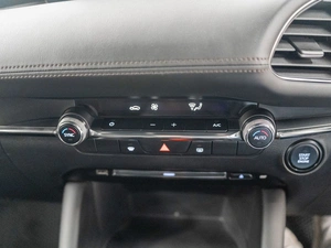 Хетчбэк Mazda 3 2019 года, 1700000 рублей, Красноярск