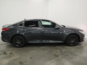 Седан Kia Optima 2018 года, 1730000 рублей, Курск