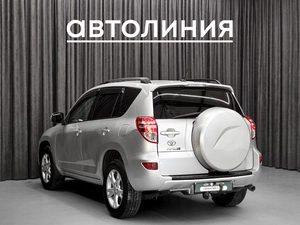 Внедорожник Toyota RAV4 2009 года, 1050000 рублей, Красноярск