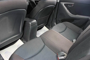 Седан Hyundai Elantra 2012 года, 839000 рублей, Тюмень