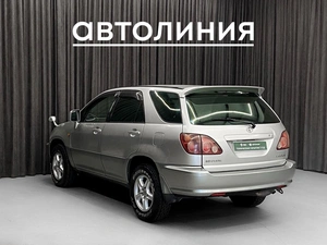 Внедорожник Toyota Harrier 2000 года, 799000 рублей, Красноярск