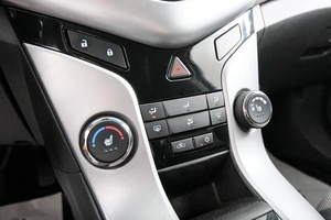 Седан Chevrolet Cruze 2010 года, 649000 рублей, Красноярск