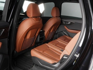 Внедорожник Audi Q7 2020 года, 6319000 рублей, Красный Пахарь