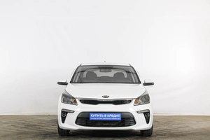 Седан Kia Rio 2019 года, 1479000 рублей, Тюмень
