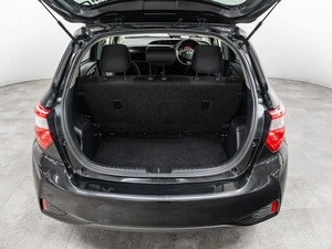 Хетчбэк Toyota Vitz 2019 года, 1100000 рублей, Красноярск