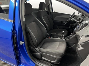 Седан Chevrolet Aveo 2014 года, 569900 рублей, Казань