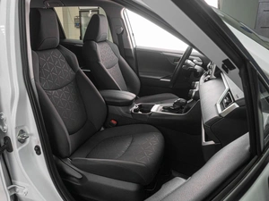 Внедорожник Toyota RAV4 2021 года, 3449000 рублей, Тюмень