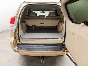 Внедорожник Toyota Land Cruiser Prado 2010 года, 2650000 рублей, Красноярск