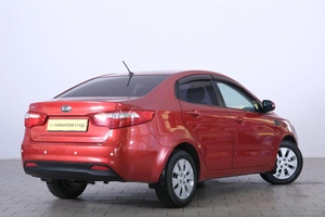 Хетчбэк Kia Rio 2013 года, 619000 рублей, Омск