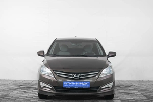 Седан Hyundai Solaris 2016 года, 1199000 рублей, Кемерово