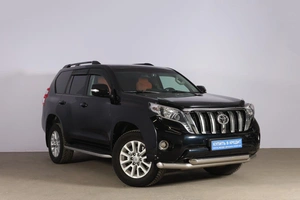 Внедорожник Toyota Land Cruiser Prado 2016 года, 4389000 рублей, Новосибирск