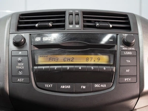 Внедорожник Toyota RAV4 2008 года, 1210000 рублей, Омск