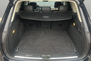 Внедорожник Volkswagen Touareg 2016 года, 2790000 рублей, Солонцы