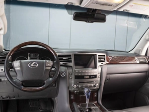 Внедорожник Lexus LX 2008 года, 2420000 рублей, Омск