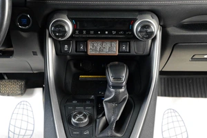 Внедорожник Toyota RAV4 2020 года, 3619000 рублей, Тюмень