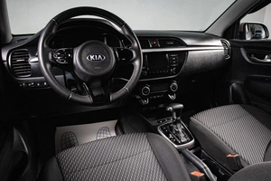 Седан Kia Rio 2019 года, 1189000 рублей, Сургут